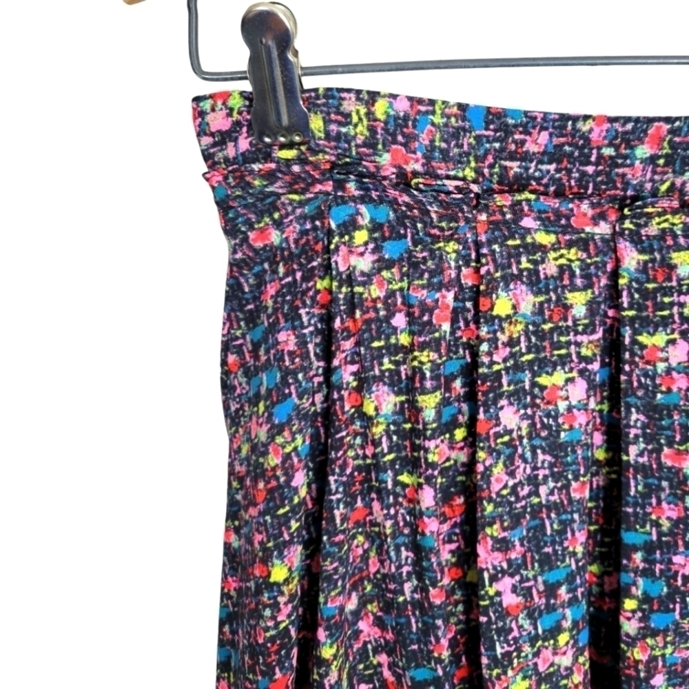 Collective Concepts Abstract Neon Print Mini Pleat Skirt, size large - Picture 3 of 5